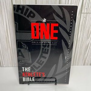 FCA The Athlete's Bible-ONE-2017 Edition NLT Version